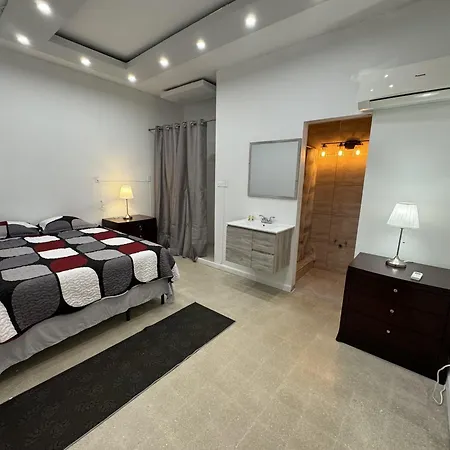 176 Calle Perez Apartment
